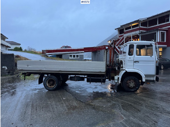 Valníkový/ Plošinový nákladný automobil VOLVO