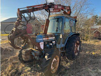 Traktor FORD