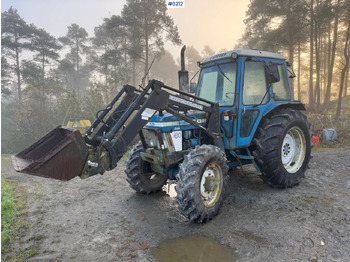 Traktor FORD