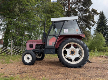 Traktor ZETOR
