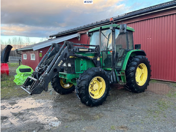 Traktor JOHN DEERE 6210