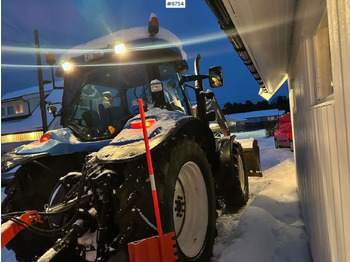 Traktor 2004 New Holland TS115A 4x4 w/ Front loader, bucket, grading bucket and snow blower.: obrázok 5
