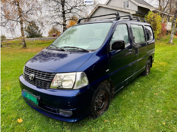 Furgon TOYOTA