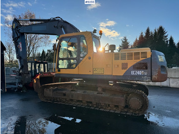 Rýpadlo VOLVO EC240BNLC