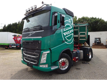 Ťahač VOLVO FH