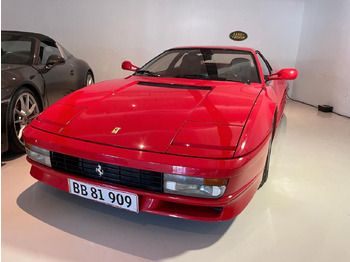 Automobil FERRARI