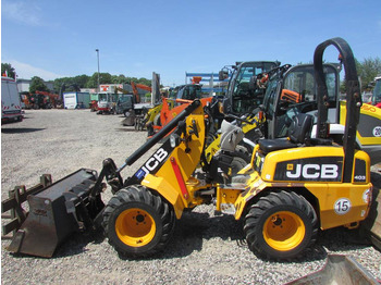 Kolesový nakladač JCB 403