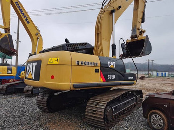 Pásové rýpadlo CATERPILLAR 329D