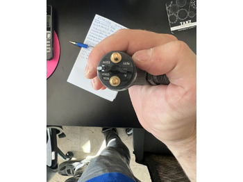 Nový Vstrekovač pre Nákladné auto Bosch 2023 5801906153   Bosch 2023: obrázok 2 Nový Vstrekovač pre Nákladné auto Bosch 2023 5801906153   Bosch 2023: obrázok 2