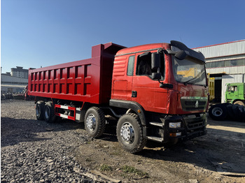 Sklápač SINOTRUK HOWO