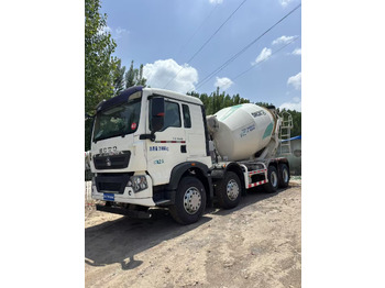 Domiešavač SINOTRUK HOWO