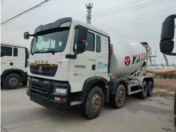 Domiešavač SINOTRUK HOWO