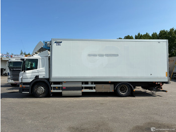 Nákladné auto SCANIA P 270