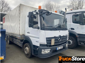 Plachtové nákladné vozidlo MERCEDES-BENZ Atego 1223
