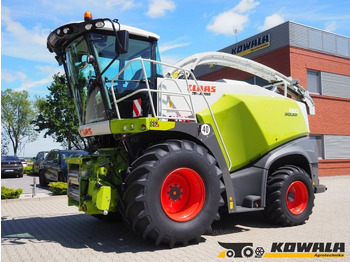 Samohybná rezačka CLAAS Jaguar 860