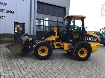 Kolesový nakladač JCB 409