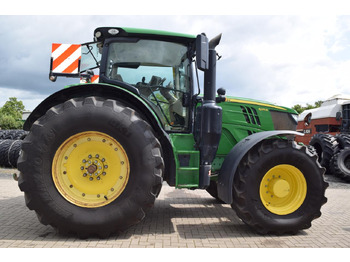 Traktor JOHN DEERE 6215R