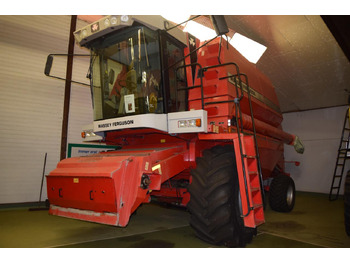 Obilný kombajn MASSEY FERGUSON