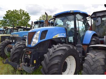 Leasing New Holland T 7040 New Holland T 7040: obrázok 1 Leasing New Holland T 7040 New Holland T 7040: obrázok 1