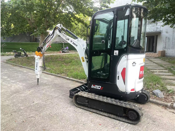 Mini rýpadlo BOBCAT E20
