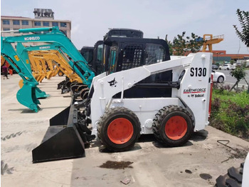 Šmykom riadený nakladač BOBCAT S130