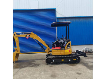 Mini rýpadlo CATERPILLAR 303E