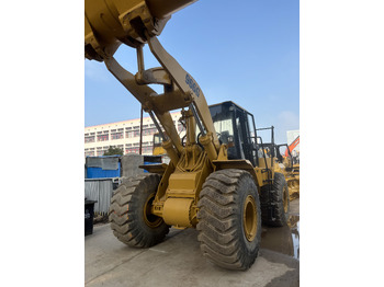 Kolesový nakladač CATERPILLAR 966G