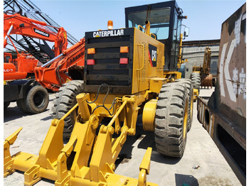 Zrovnávač CATERPILLAR 140H