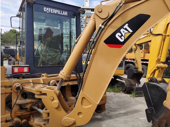 Rýpadlo-nakladač CATERPILLAR 420F