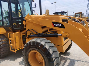 Rýpadlo-nakladač CATERPILLAR 420F