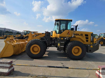 Kolesový nakladač SDLG