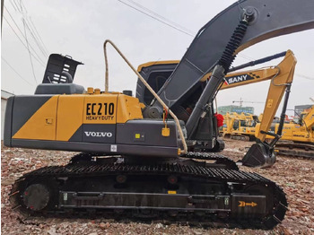 Pásové rýpadlo VOLVO EC210