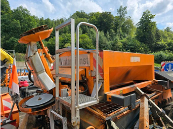 Rozmetač piesku/ Soli UNIMOG
