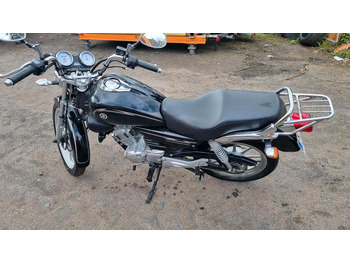 Motocykel YAMAHA