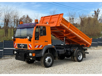 Sklápač UNIMOG