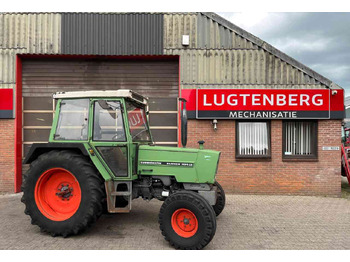 Traktor FENDT Farmer 300