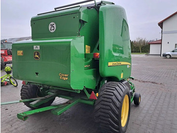 Lis na okrúhle balíky Prasa rolująca John Deere 854: obrázok 4