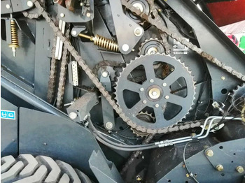 Leasing Prasa rolująca Kuhn 3130 Power track 2017r. Prasa rolująca Kuhn 3130 Power track 2017r.: obrázok 5 Leasing Prasa rolująca Kuhn 3130 Power track 2017r. Prasa rolująca Kuhn 3130 Power track 2017r.: obrázok 5