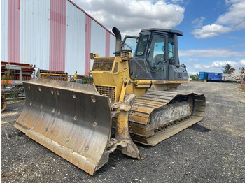 Buldozér KOMATSU D61