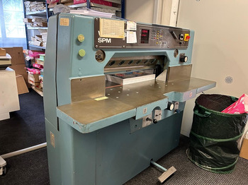 Rezačka na papier WOHLENBERG