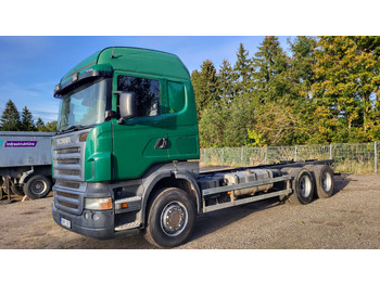 Podvozek s kabinou SCANIA R 470