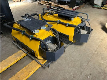 Mulčovač Epareuse pour pelle de 2T à 4T5: obrázok 4