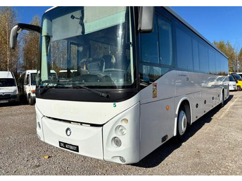 Prímestský autobus IRISBUS