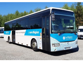 Prímestský autobus IRISBUS