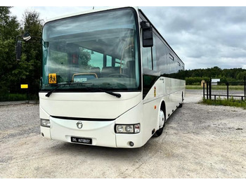 Prímestský autobus IRISBUS