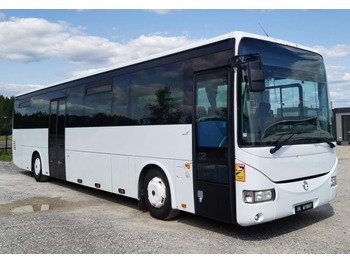 Prímestský autobus IRISBUS