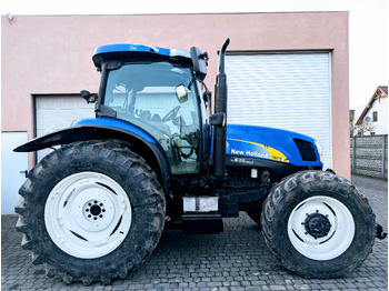 Traktor NEW HOLLAND TS