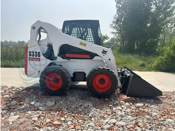 Šmykom riadený nakladač BOBCAT