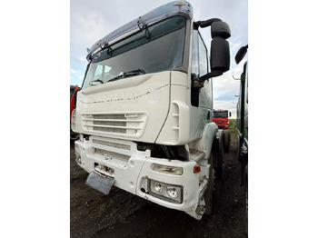 Podvozek s kabinou IVECO Trakker