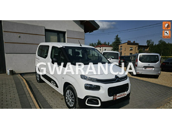 Automobil CITROËN